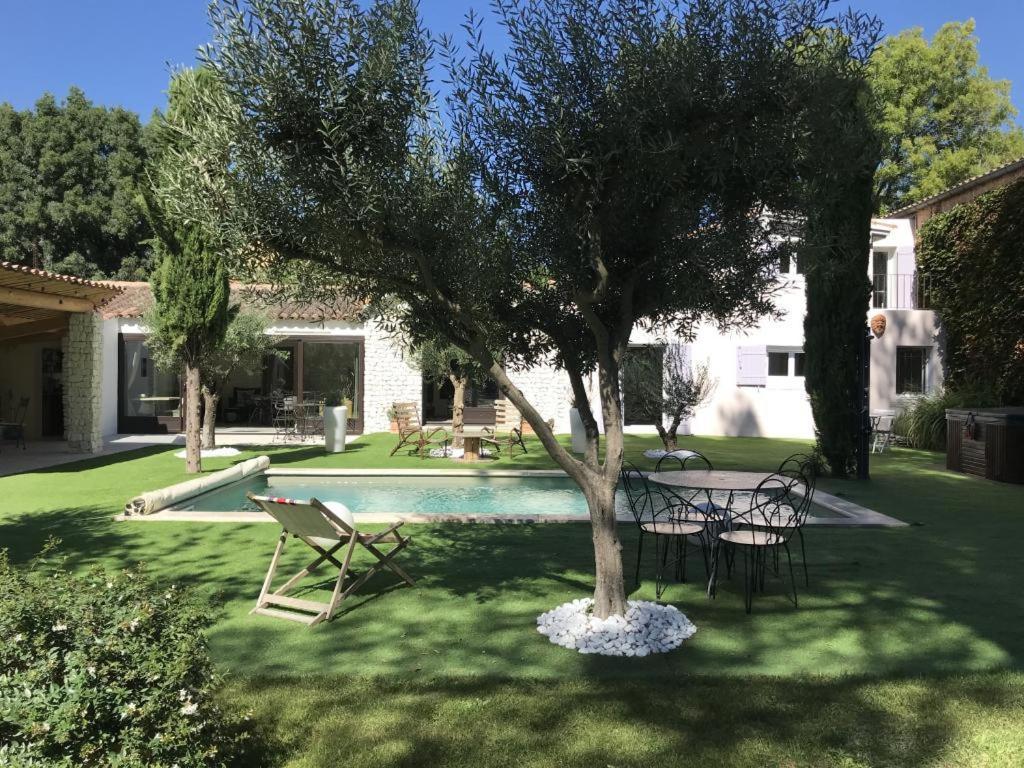 La Maison 1440 LʼIsle-sur-la-Sorgue Exteriör bild