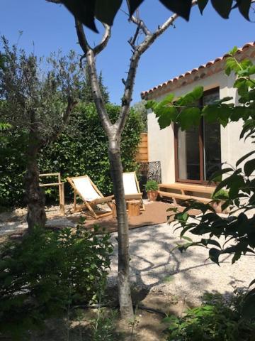 La Maison 1440 LʼIsle-sur-la-Sorgue Exteriör bild